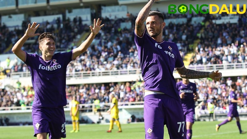 Triết lý của câu lạc bộ Fiorentina là chơi bóng đẹp mắt công thủ toàn diện